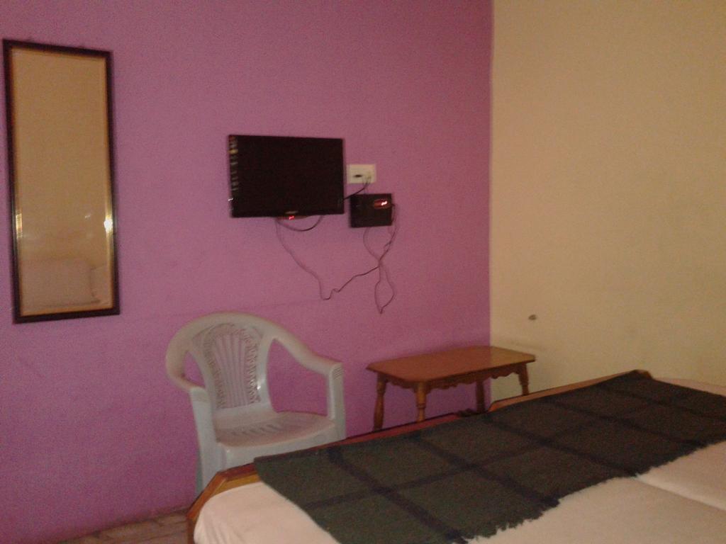 Noble Residency Hotel Tirupati Habitación foto